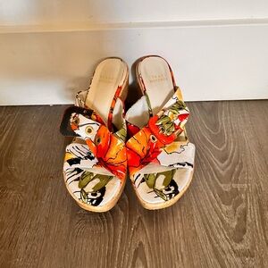 stuart weitzman wedges